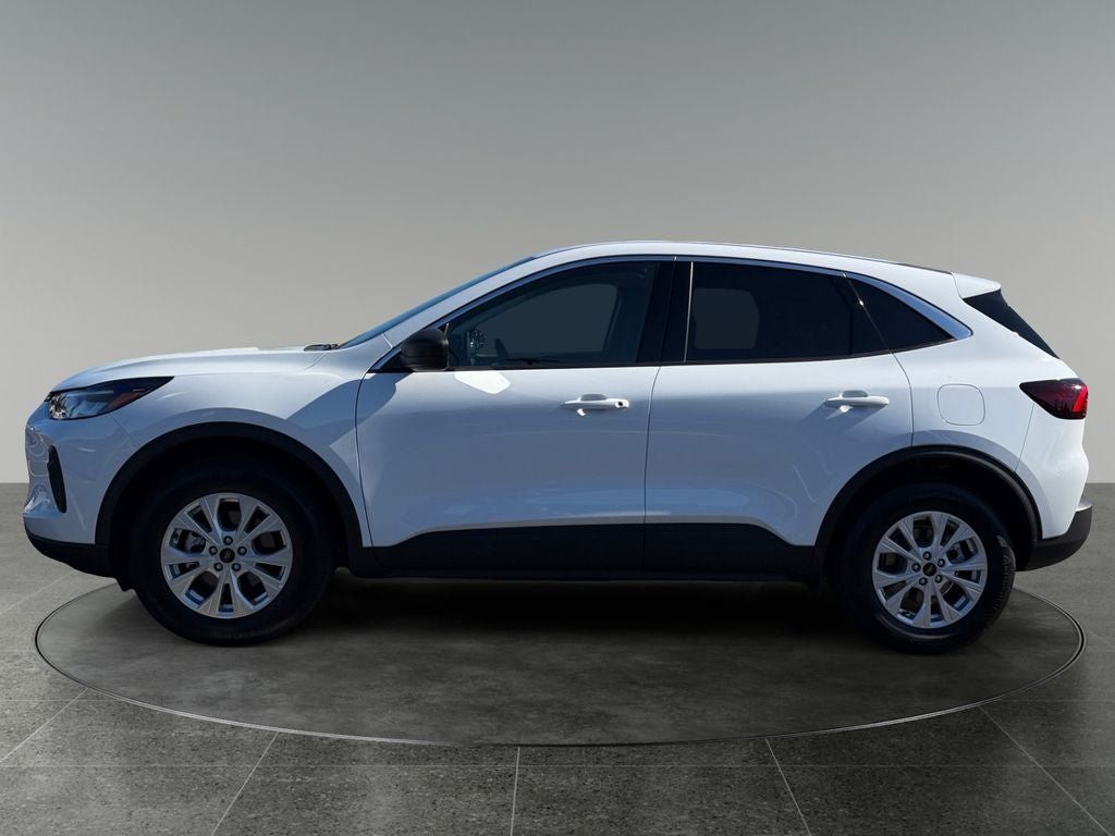 Used 2024 Ford Escape Active AWD/4WD image 5