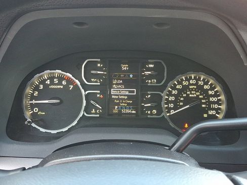 Used 2019 Toyota Tundra SR5 image 21