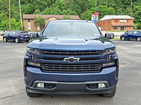 Used 2019 Chevrolet Silverado 1500 RST image 2