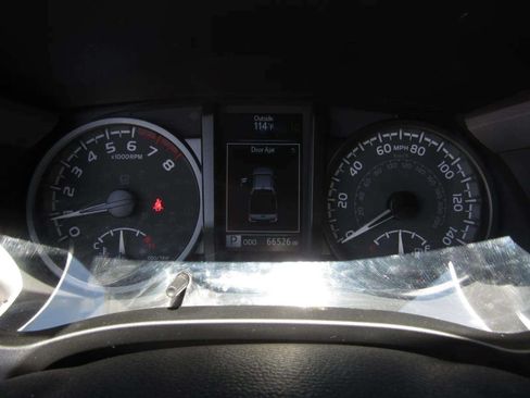 Used 2021 Toyota Tacoma TRD Off-Road RWD image 24