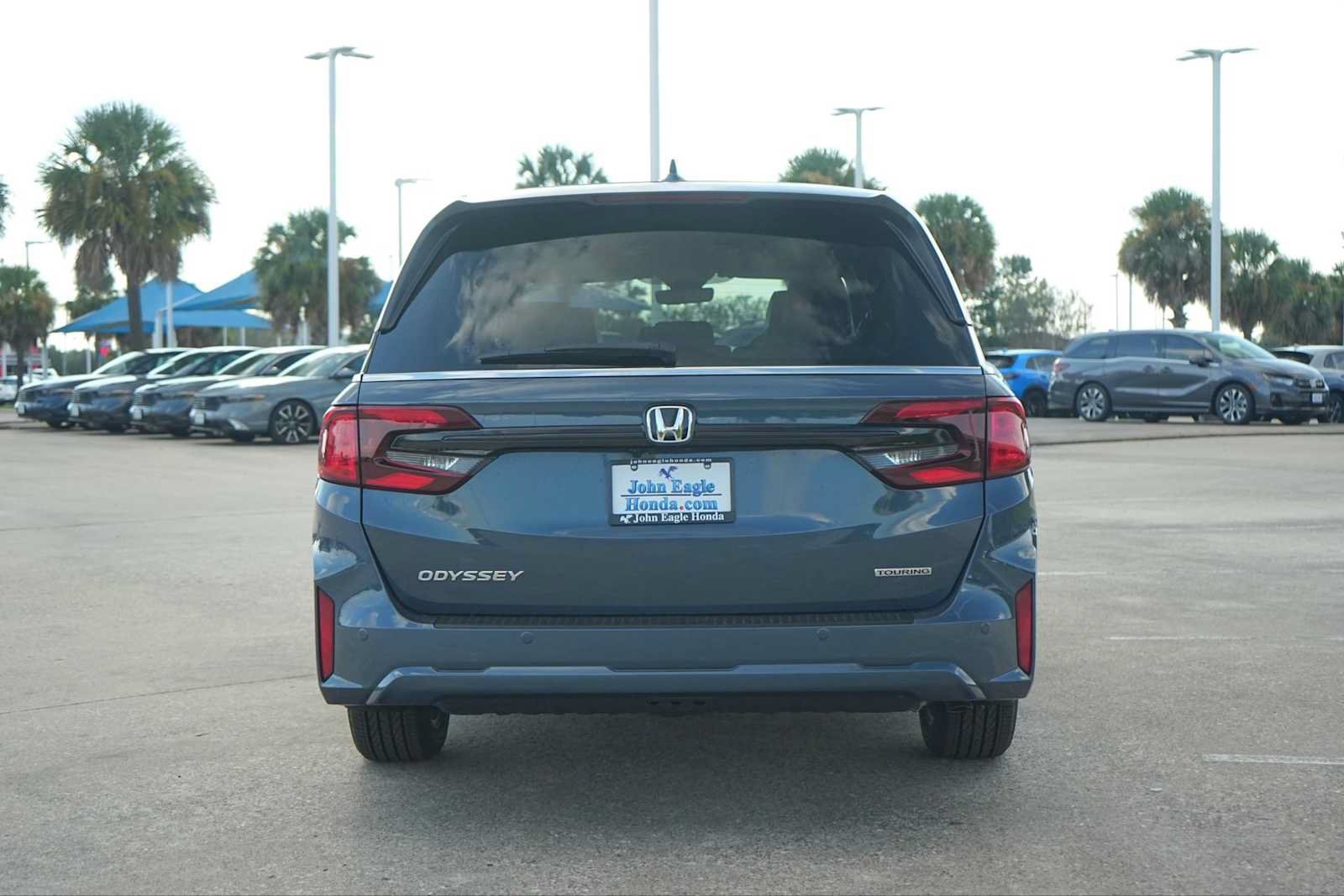 New 2027 Honda Odyssey Touring image 5