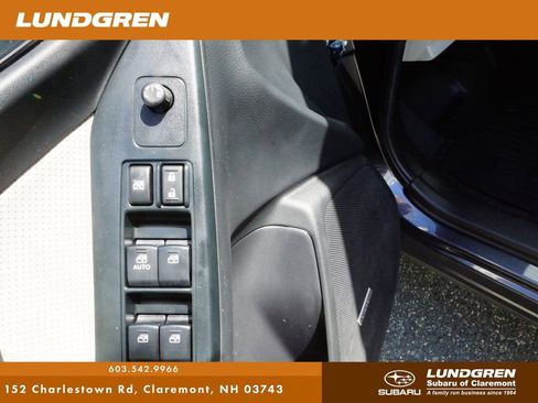 Used 2016 Subaru Forester 2.5i Touring w/ Eyesight & Navigation System AWD/4WD image 12