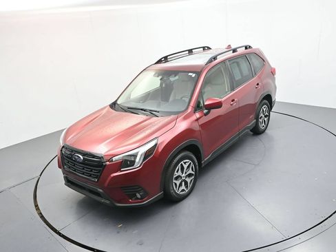 Used 2023 Subaru Forester Premium AWD/4WD image 29