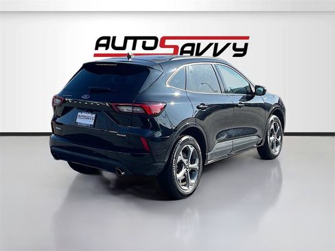Used 2024 Ford Escape ST-Line w/ Tech Pack #1 image 7