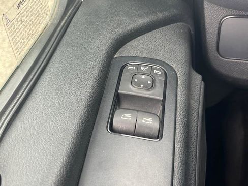 Used 2019 Mercedes-Benz Sprinter 144 image 20