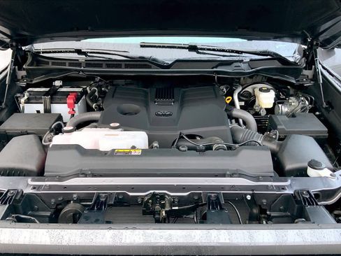 Used 2022 Toyota Tundra SR5 w/ SR5 Premium Package image 29