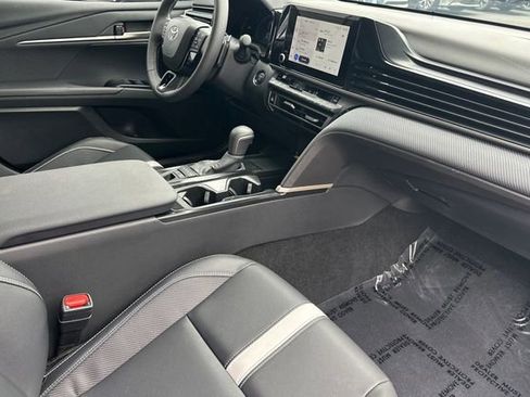 Certified 2025 Toyota Camry SE FWD image 19