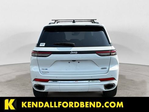 Used 2022 Jeep Grand Cherokee Overland AWD/4WD image 6