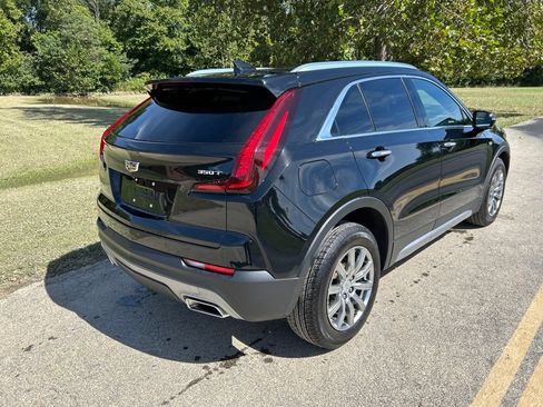 Used 2021 Cadillac XT4 Premium Luxury w/ Driver Awareness Package AWD/4WD image 7