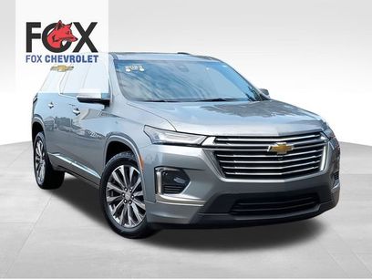 Certified 2023 Chevrolet Traverse Premier w/ LPO, Floor Liner Package