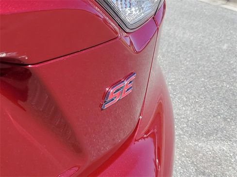 Used 2024 Toyota Corolla SE image 6
