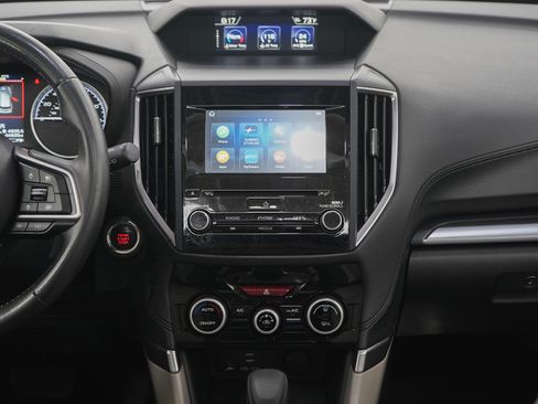 Used 2021 Subaru Forester Premium AWD/4WD image 17