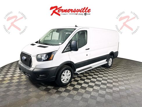 Used 2024 Ford Transit 250 Low Roof w/ Exterior Upgrade Package image 3