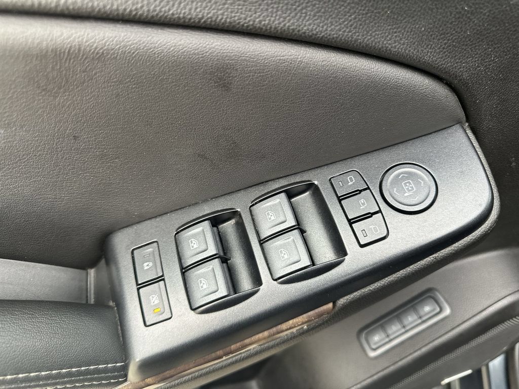 Certified 2020 Chevrolet Tahoe LT AWD/4WD image 24