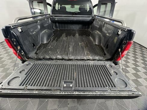 Used 2009 Chevrolet Silverado 1500 LT AWD/4WD image 22