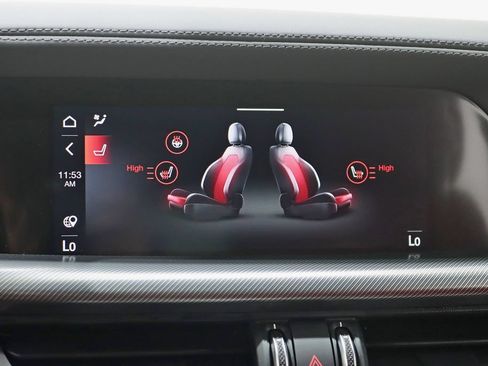 Used 2023 Alfa Romeo Stelvio Veloce AWD/4WD image 23
