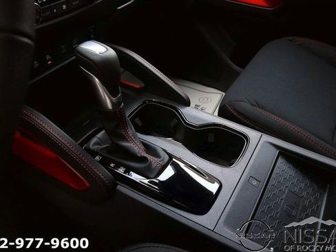 New 2025 Nissan Frontier PRO-4X w/ Pro Convenience Package image 18