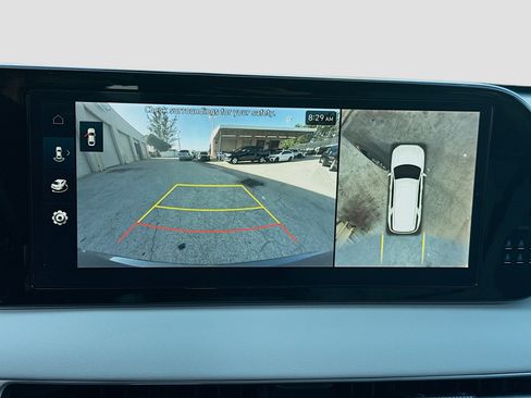 Used 2025 Hyundai Palisade SEL FWD image 11
