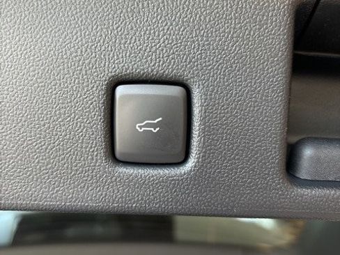 New 2024 Ford Escape SE w/ PHEV Premium Package image 24