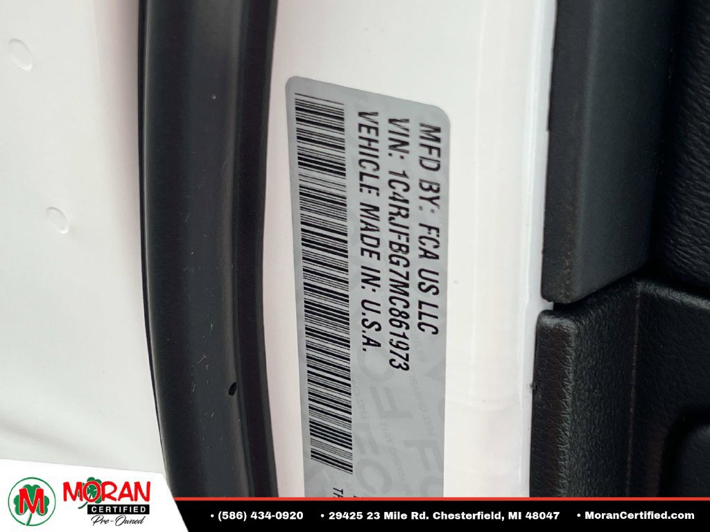 Used 2021 Jeep Grand Cherokee Limited AWD/4WD image 18