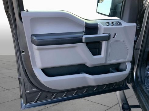 Used 2016 Ford F150 XLT RWD image 20