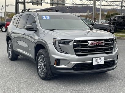 Used 2025 GMC Acadia Elevation