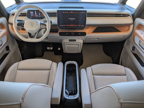 Used 2025 Volkswagen ID. Buzz 1st Edition RWD image 26