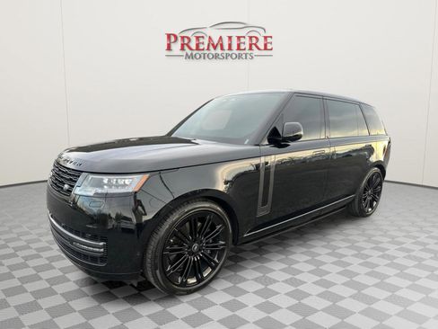 Used 2025 Land Rover Range Rover Long Wheelbase Autobiography AWD/4WD image 1