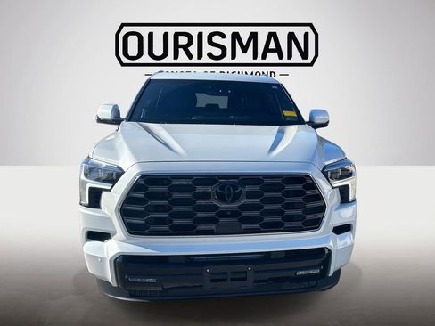 Used 2025 Toyota Sequoia Platinum image 11