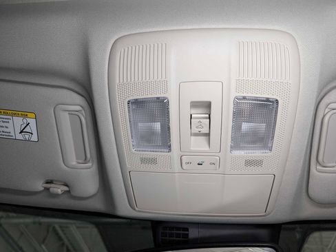 Used 2025 MAZDA CX-5 Carbon Edition image 35