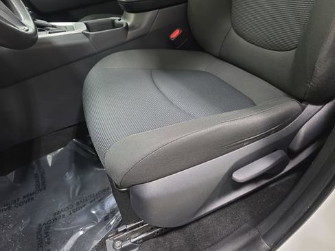 Certified 2022 Toyota RAV4 LE image 25