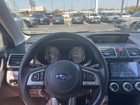 Used 2018 Subaru Forester 2.5i Premium AWD/4WD image 17