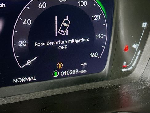Used 2024 Honda Accord Sport image 18