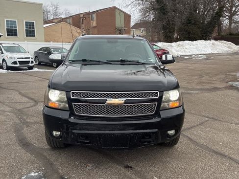 Used 2009 Chevrolet Avalanche LTZ image 2