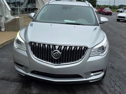 Used 2016 Buick Enclave Leather AWD/4WD image 4