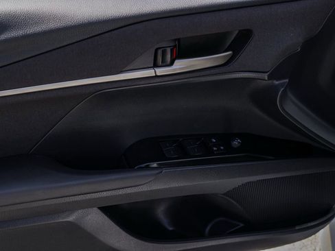 Used 2025 Toyota Camry LE image 23