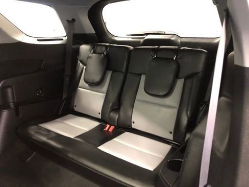 Certified 2022 Ford Explorer XLT w/ Equipment Group 202A image 30