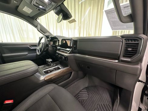 Certified 2025 Chevrolet Silverado 1500 LT image 21