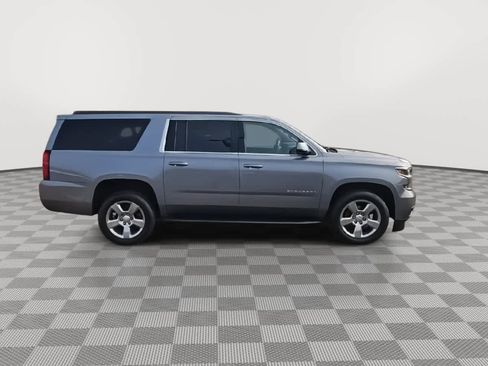 Used 2018 Chevrolet Suburban LS w/ Enhanced Driver Alert Package image 10