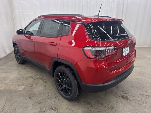 New 2026 Jeep Compass Latitude image 21