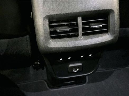 Used 2020 Chevrolet Equinox Premier image 26