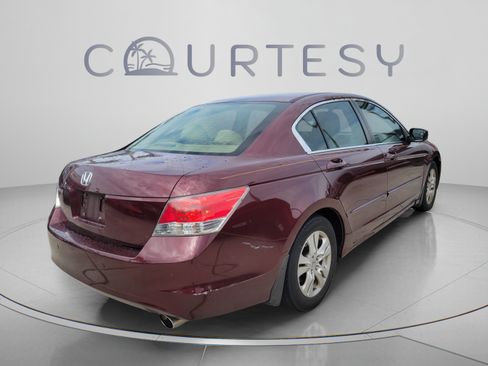 Used 2009 Honda Accord LX-P image 3