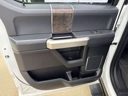 Used 2022 Ford F350 Lariat w/ Lariat Value Package image 9