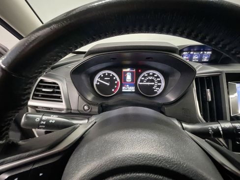 Used 2019 Subaru Forester Premium image 11