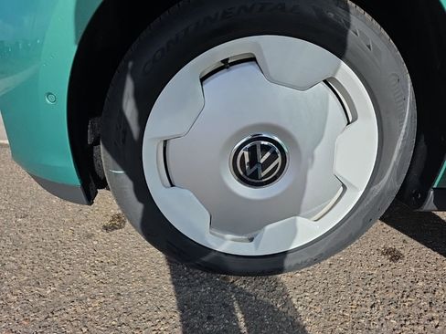 New 2025 Volkswagen ID. Buzz 1st Edition image 25