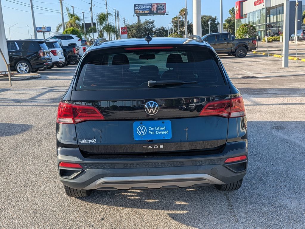 Certified 2022 Volkswagen Taos S FWD image 5