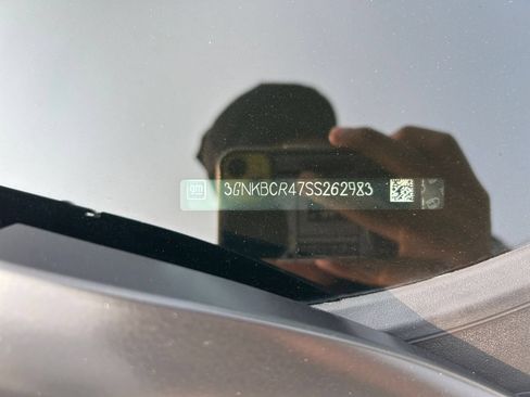 Used 2025 Chevrolet Blazer LT FWD image 23