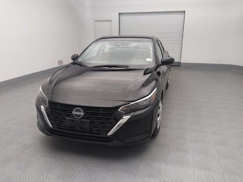 Used 2025 Nissan Sentra S FWD image 15