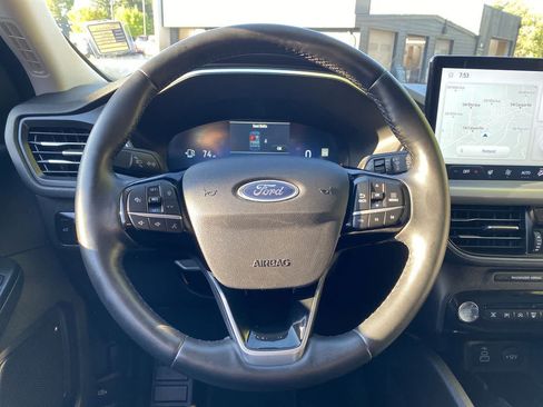 Used 2024 Ford Escape Platinum AWD/4WD image 20