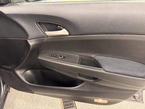 Used 2010 Honda Accord LX-P image 25
